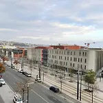 Cours De La Rep - 50m Gare Et Tram