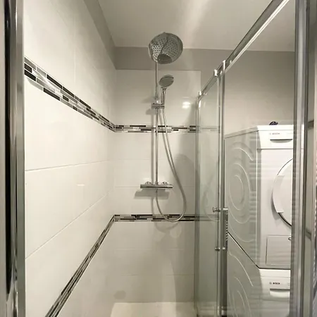 شقة Cours De La Rep - 50m Gare Et Tram